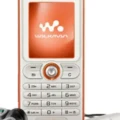 Sony Ericsson W200i